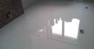 Глянцевый наливной пол Полысаево, цена от 893 руб.